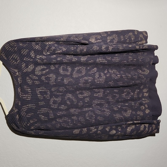 Torrid Sweater Womens Size 4 cheetah blouse knit sweater ribbed Ballon sleeves - Picture 4 of 9